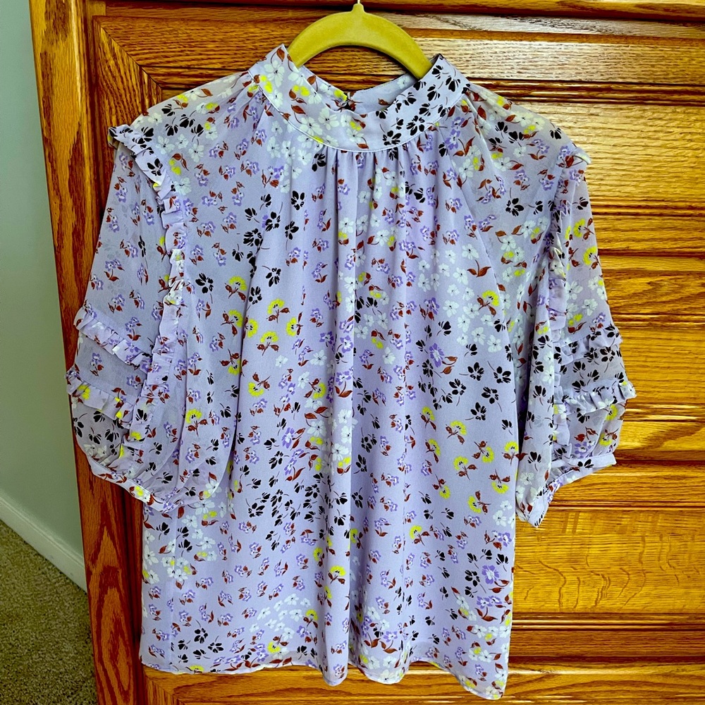 Ann Taylor Top NWT